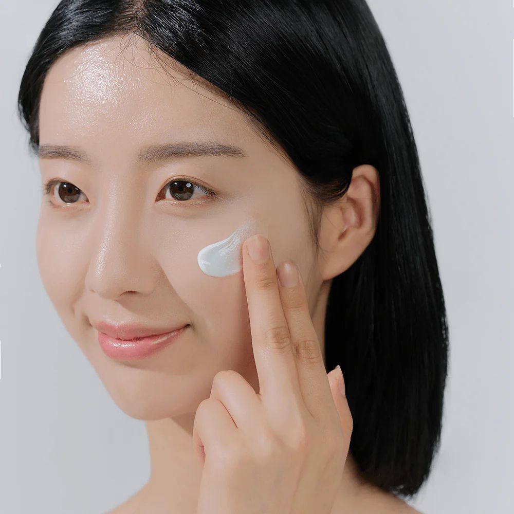 SKIN 1004 CENTELLA HYALU-CICA WATER-FIT SUN SERUM 50ML